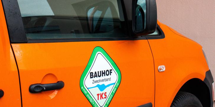 Bauhof_Beklebung_Logo_Auto